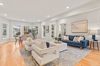 13 Sturgis St Unit 1, Woburn, MA 01801