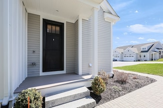 13 Birkdale Ln Unit 13, Hopkinton, MA 01748