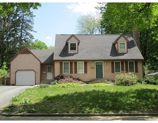 30A Kinnicutt Rd, Worcester, MA 01602
