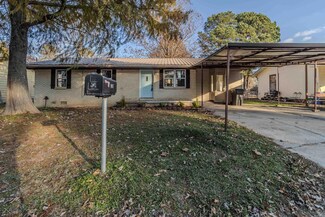 907 Sunrise Cir, Paragould, AR 72450