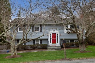 114 Hopeworth Ave, Bristol, RI 02809