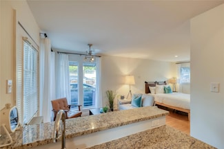 2526 Durwood St Unit 107, Austin, TX 78704