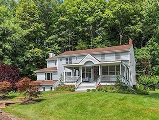 777 Armonk Rd, Mount Kisco, NY 10549