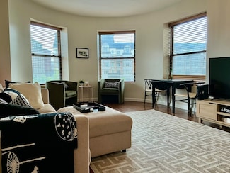 636 Beacon St Unit 303, Boston, MA 02215