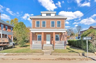 23 W Clay St, Salem, VA 24153