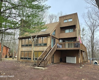 6128 Wales Ct, East Stroudsburg, PA 18301