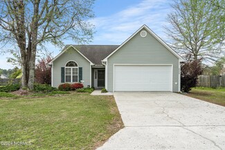 3904 Claymore Dr, Wilmington, NC 28405