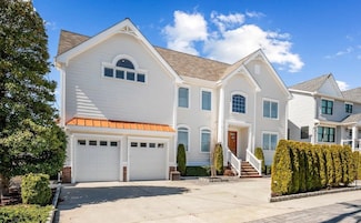 724 W Shore Dr, Brigantine, NJ 08203