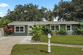 4695 86th Ave N, Pinellas Park, FL 33782