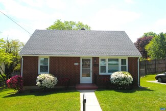 1008 Saint Clair Ave, Charlottesville, VA 22901