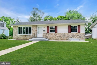 5 Virginia Ave, Palmyra, NJ 08065