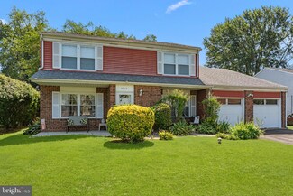 4517 Winding Brook Dr Unit 4517, Bensalem, PA 19020