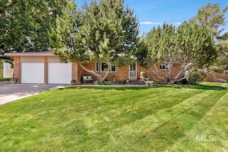 975 Desert View Dr, Twin Falls, ID 83301