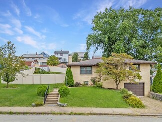 18 Webster Ave, Irwin, PA 15642