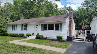 56 Church St, Wallkill, NY 12589