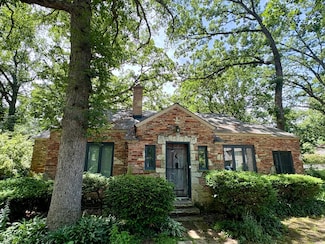 1777 S Shore Dr, Village of Lakewood, IL 60014