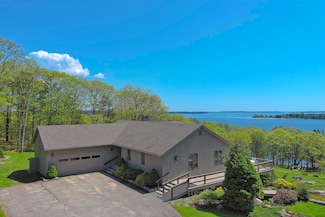 153 Back Shore Rd, Bristol, ME 04564