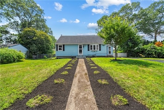 28 Alton Ave, Cumberland, RI 02864