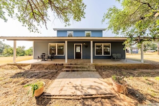230 Camryn Cir, Poteet, TX 78065