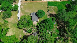 2711 Aspen Ln, Rogers, AR 72758