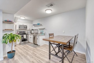 5300 E Cherry Creek Dr S Unit 804, Denver, CO 80246