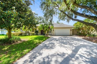 2905 Elbert Way, Kissimmee, FL 34758