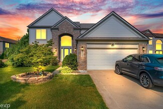 6438 Lupin Ct, Ypsilanti, MI 48197