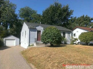 3314 3314 Zinran Ave S, St. Louis Park, MN 55424