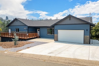 1140 Redbud Dr, Redding, CA 96001