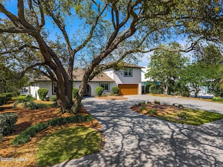 523 Wahoo Rd, Panama City Beach, FL 32408