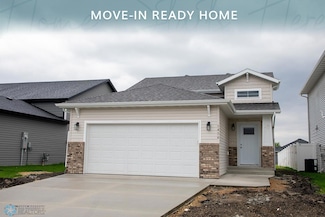 1456 69th Ave S, Fargo, ND 58104