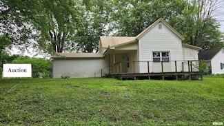 711 Mclean St, Rosiclare, IL 62982