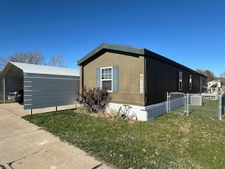 217 Valley View Heights, Kearney, NE 68845