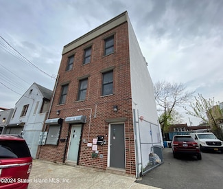12 Cross St, Staten Island, NY 10304