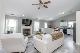 4026 Briarcreek Dr, Lawrenceburg, KY 40342