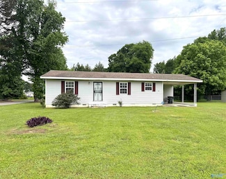 32 Kirby Rd, Hillsboro, AL 35643