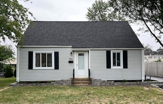 356 E Lyndale Ave, Northlake, IL 60164