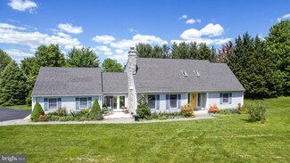 2500 Barrister Dr, New Windsor, MD 21776