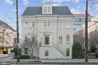5334 43rd St NW, Washington, DC 20015