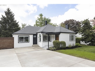 6514 SE Thiessen Rd, Milwaukie, OR 97267
