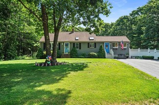 101 Oak St, Halifax, MA 02338