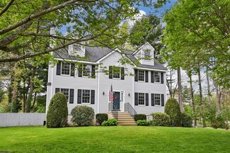 5 Seneca Ln, Wilmington, MA 01887