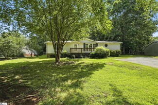 4 Broken Past Ct, Simpsonville, SC 29680