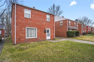 23840 Hartland Dr, Euclid, OH 44123