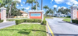 8300 Bardmoor Blvd Unit 105, Seminole, FL 33777