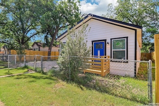 2120 San Fernando St, San Antonio, TX 78207