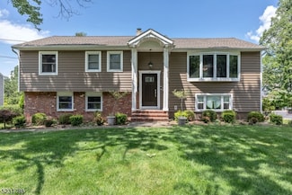 48 Hillcrest Ave, Berkeley Heights, NJ 07922