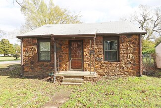 816 N Ross Ave, Dewey, OK 74029
