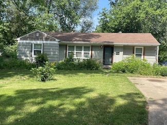 13312 11th St, Grandview, MO 64030