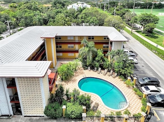 744 NE 14th Ave Unit 4, Fort Lauderdale, FL 33304